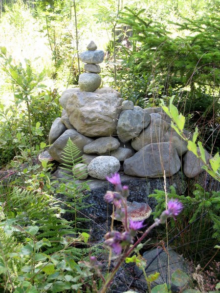 Naturstig vid Em�n