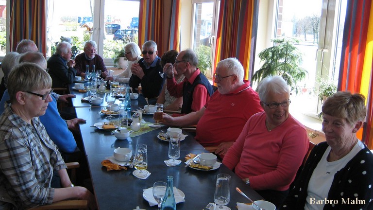 Lunch med sparrissoppa i Nordtyskland